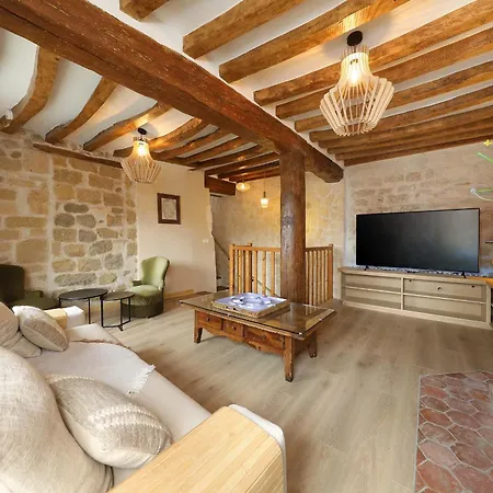 Holiday home L'estampe *