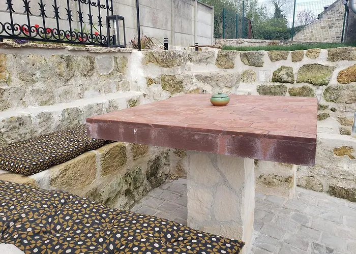 L'estampe 別荘 オーヴェル・シュル・オワーズ